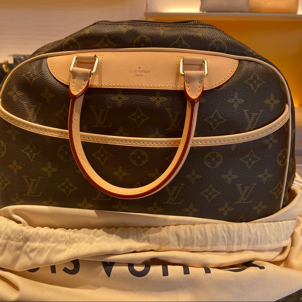 Louis Vuitton Monogram Deauville